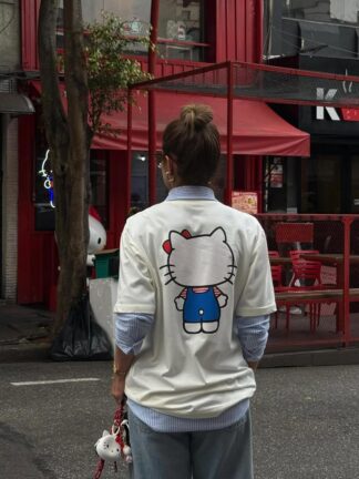 Camiseta Hello